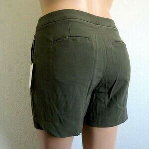 TROUSER Shorts Size 12 NWT